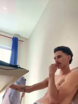 Cam4 Private Sex Chat of branquinho62go