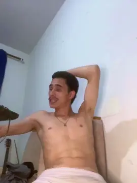 Cam4 Watch Live Sex Cams of branquinho62go