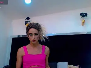 Cam4 Adult Webcam of Hot_sexy_doll