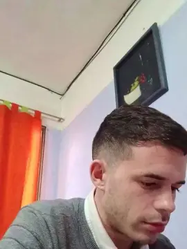 Cam4 Live Porn of Leoo2277