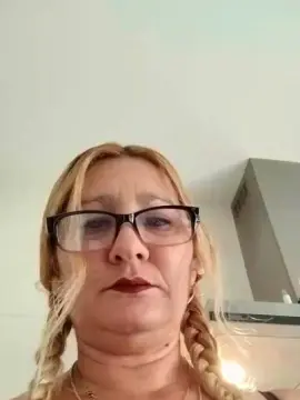Cam4 Adult Webcams of CristinaSexy077