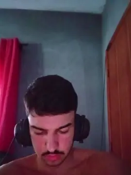 Cam4 Free Live Porn of robsonhaha