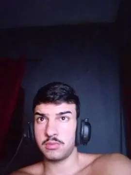 Cam4 Live Sex Cam of robsonhaha