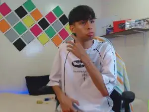 Cam4 Free Porn Cam of DraxBlade