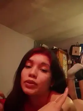 Cam4 Free Live Porn of dulcechica4
