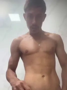 Cam4 Live Porn of gustavo30