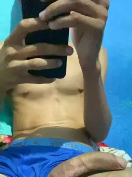 Cam4 Live Sex of Rawnovin77