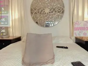 Cam4 Adult Webcams of Bambi_cutee