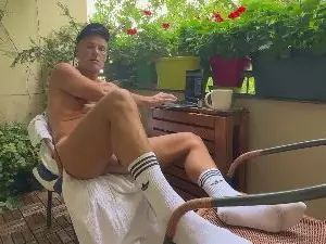 Cam4 Live Porn of speedomuscle
