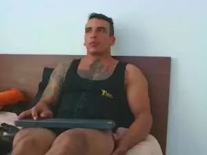 Cam4 Adult Webcam of Lucasflexthis_1