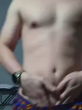 Cam4 Watch Live Sex Cams of alerrandroo1