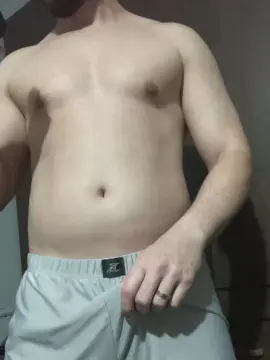 Cam4 Private Sex Chat of alerrandroo1