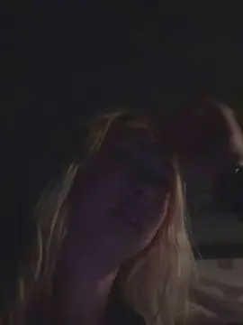 Cam4 Live Porn of raelynnbby