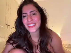 Cam4 Nude Webcam of sieeena