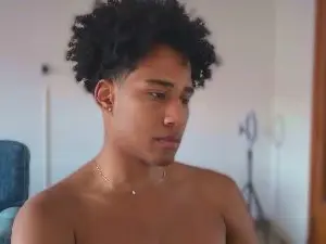 Cam4 Nude Webcam of Yourvalentino