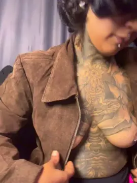 Cam4 Free Porn Cam of NinnaDevil