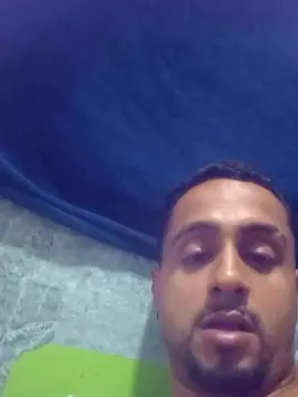 Cam4 Live Porn of theuzinsaldanha