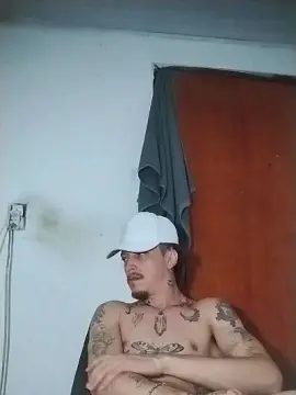 Cam4 Free Live Porn of RuivoDotado24cm