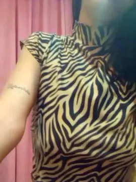 Cam4 Free Live Porn of hadahotX