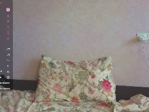 Cam4 Free Porn Cam of MiaLovelyOne