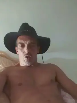 Cam4 Live Porn of chicoatrevido2