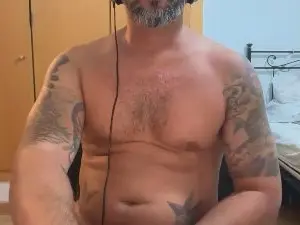 Cam4 Live Porn of pbass51