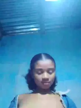 Cam4 Live Sex Cam of Felicina