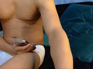Cam4 Live Sex Cam of FitBoy_Cris