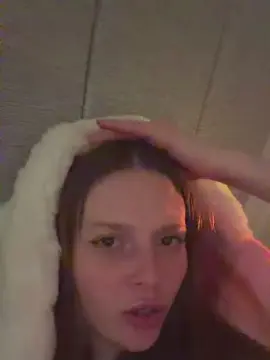Cam4 Free Live Porn of sweetLola