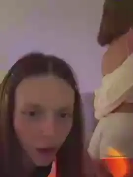 Cam4 Free Live Porn of sweetLola
