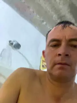 Cam4 Live Porn of albertico32