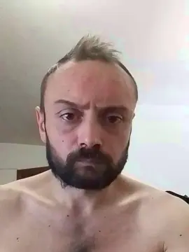 Cam4 Free Porn Cam of casertaxxx