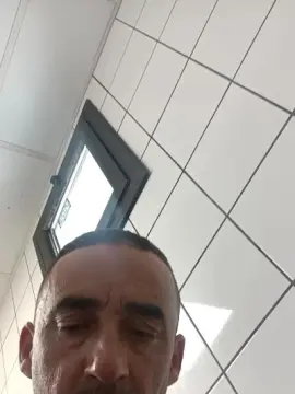 Cam4 Nude Webcam of comilon77
