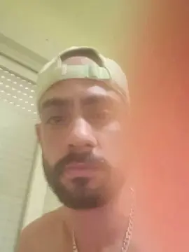 Cam4 Nude Webcam of JulioSCRT