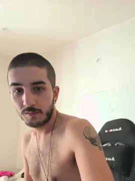 Cam4 Live Porn of Gufetto99