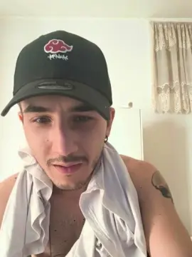 Cam4 Live Porn of Gufetto99