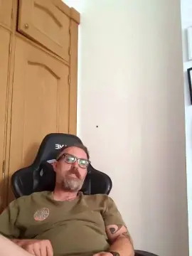 Cam4 Live Sex of Atipiko