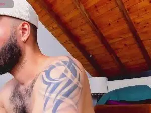 Cam4 Adult Webcam of Tom_Bailey