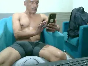 Cam4 Live Sex Cam of negoroludo23cm2
