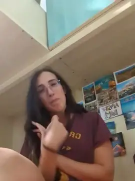 Cam4 Live Porn of Mad_Queen