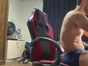 Cam4 Live Sex Cam of Drgym18