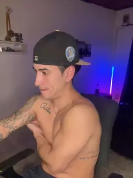 Cam4 Live Sex Cam of kingofnewage777