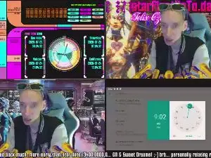 Cam4 Free Live Porn of sillynerd