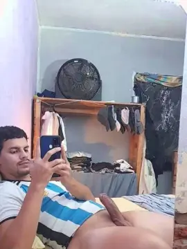 Cam4 Watch Live Sex Cams of garbeilsrnxxx