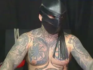 Cam4 Sex Chat of devilwithtats