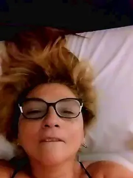 Cam4 Private Sex Chat of milfsexy1