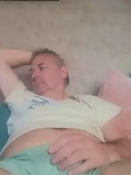 Cam4 Live Sex Cam of doumes62