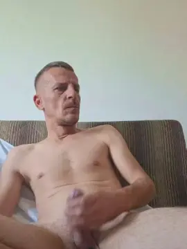 Cam4 Live Sex of marianlucian69