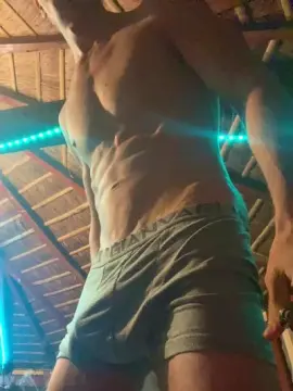 Cam4 Live Sex of PianoTobe