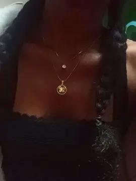 Cam4 Sex Chat of alexiah3